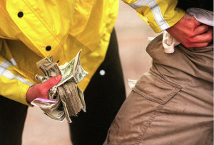 最后的警钟|大贬值,每个人都在花更多的钱买更少的东西