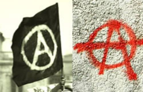 柯推荐|最后的三人游戏