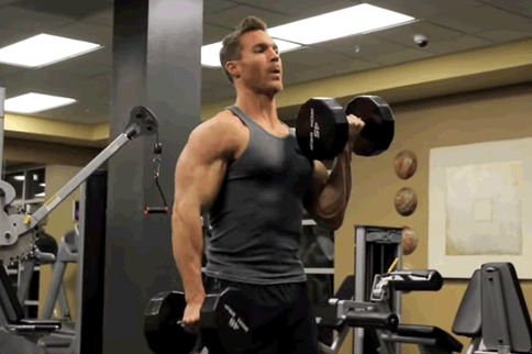 男生健身房怎样锻炼肱三头肌-追梦健身网