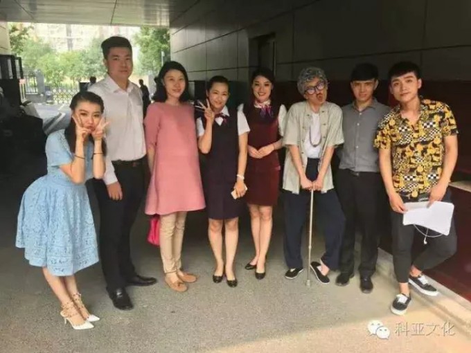 科亚员工与国家电网员工举办联欢会合影