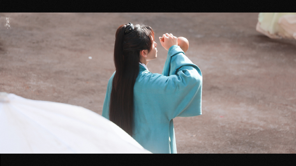 6miyQ0.jpg