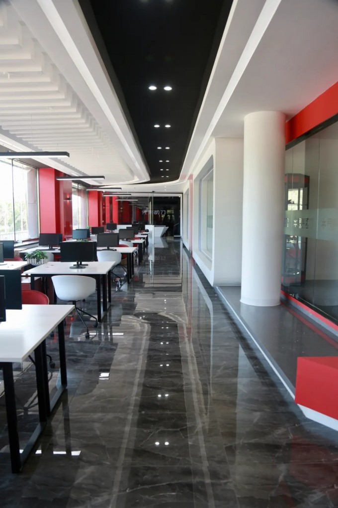 哈尔滨完美动力学校环境